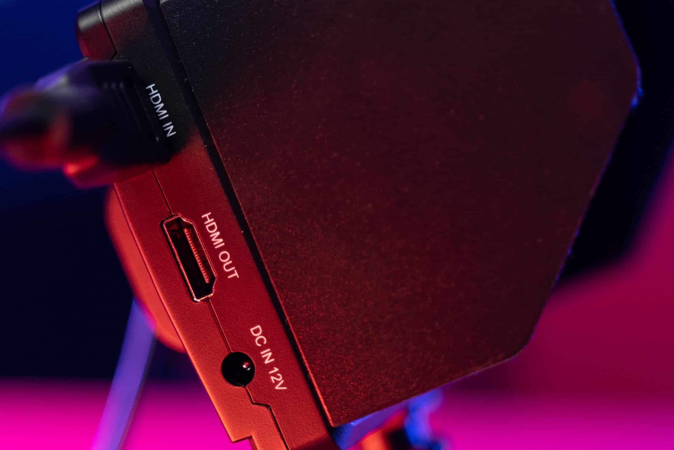 HDMI